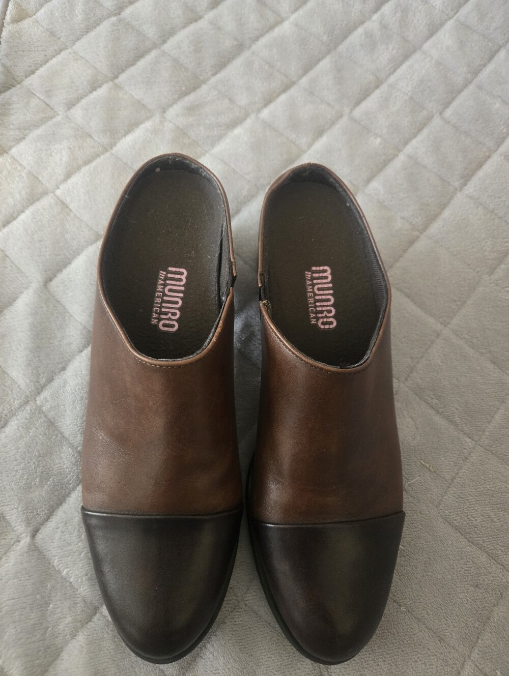Munro Brown Leather Slip-On Loafers with Black Cap Toe